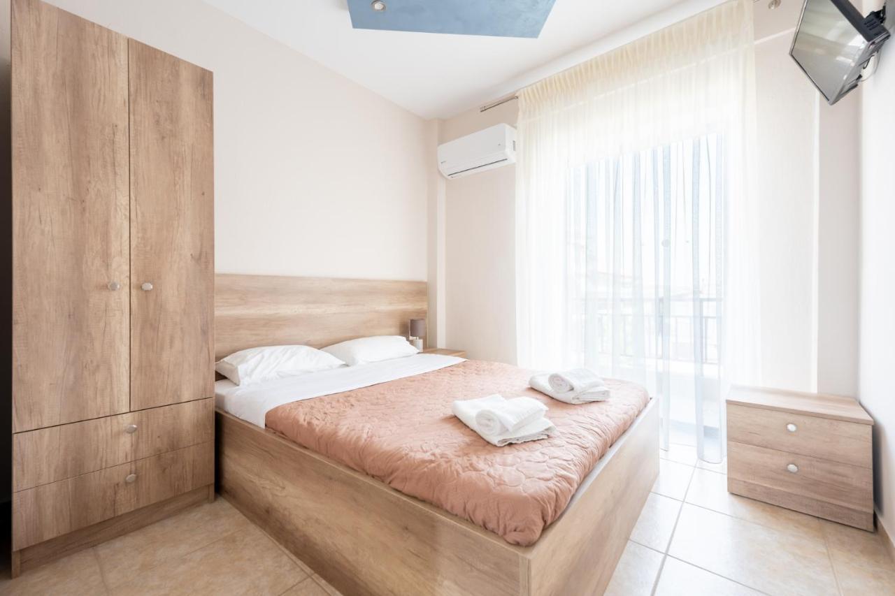 פראליה דיוניסיו Milonas House Apartments מראה חיצוני תמונה