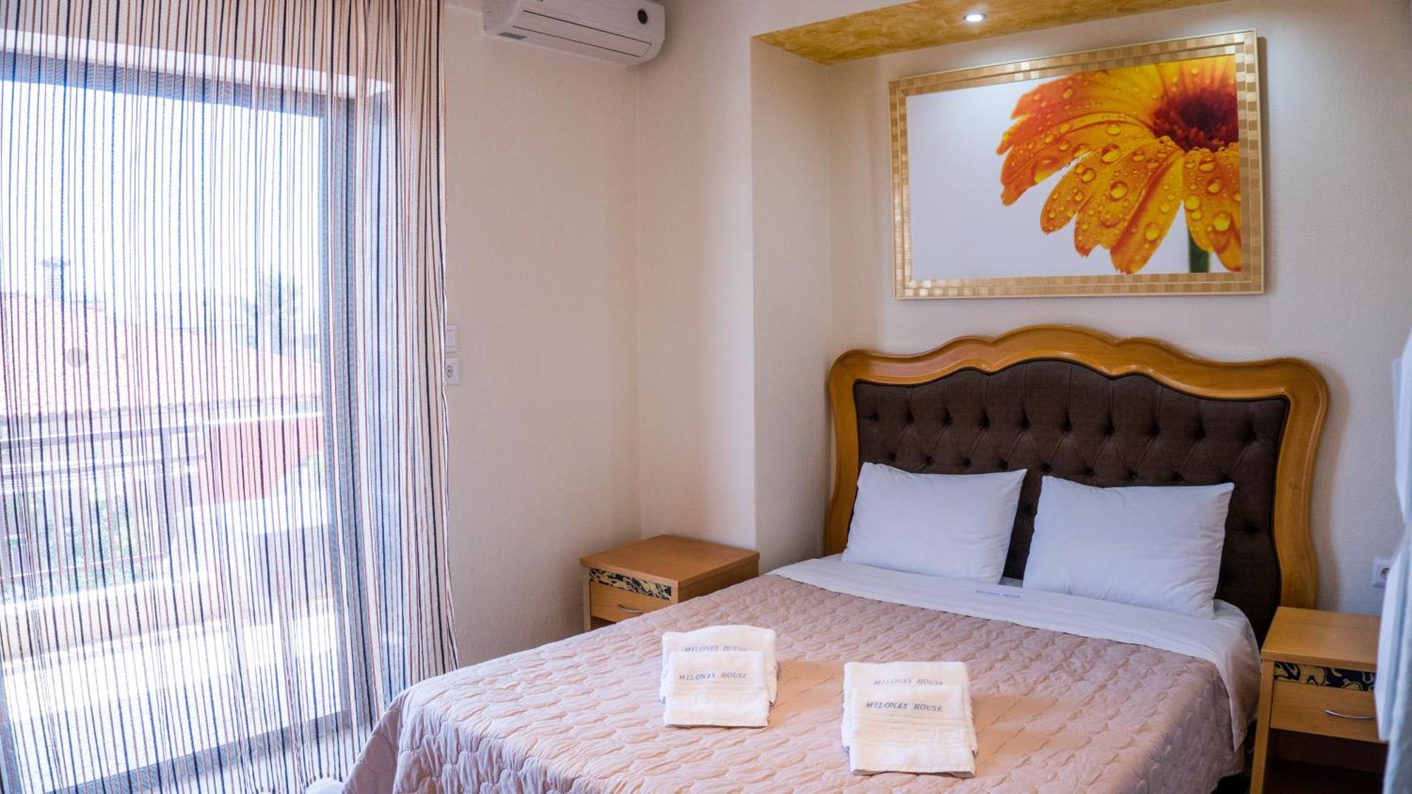 פראליה דיוניסיו Milonas House Apartments מראה חיצוני תמונה